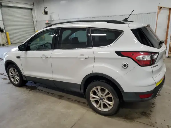 1FMCU9HD2JUA44262 2018 FORD ESCAPE - Image 2