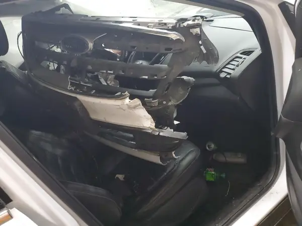 1FMCU9HD2JUA47355 2018 FORD ESCAPE - Image 8