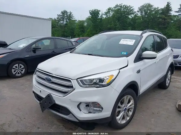 1FMCU9HD2JUA57836 2018 FORD ESCAPE - Image 2
