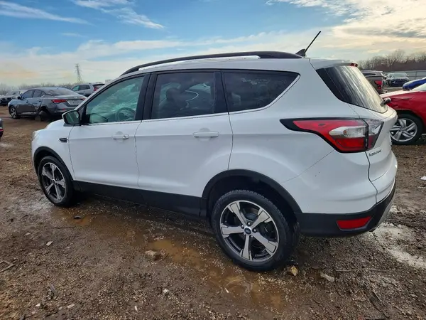 1FMCU9HD2JUA80713 2018 FORD ESCAPE - Image 2