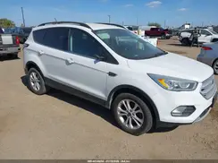 1FMCU9HD2JUA85555 2018 FORD ESCAPE