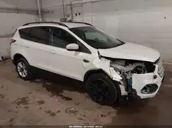 1FMCU9HD2JUA95955 2018 FORD ESCAPE