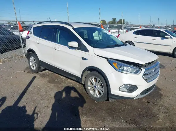 1FMCU9HD2JUB09434 2018 FORD ESCAPE - Image 1