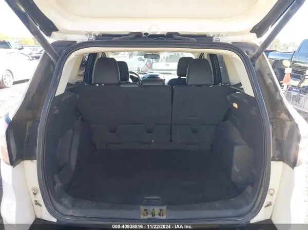 1FMCU9HD2JUB09434 2018 FORD ESCAPE - Image 8