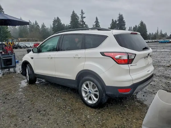 1FMCU9HD2JUB26606 2018 FORD ESCAPE - Image 2