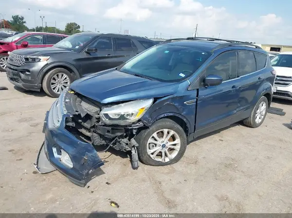 1FMCU9HD2JUB31255 2018 FORD ESCAPE - Image 2