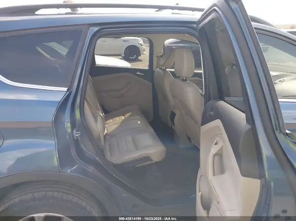 1FMCU9HD2JUB31255 2018 FORD ESCAPE - Image 8