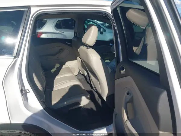 1FMCU9HD2JUB45205 2018 FORD ESCAPE - Image 8
