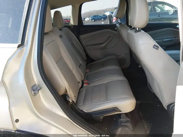 1FMCU9HD2JUB50209 2018 FORD ESCAPE - Image 8