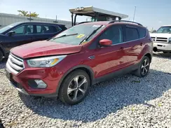 1FMCU9HD2JUB53532 2018 FORD ESCAPE