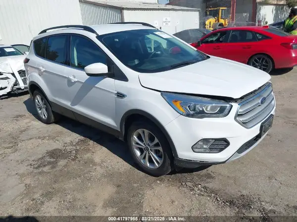 1FMCU9HD2JUB73344 2018 FORD ESCAPE - Image 1