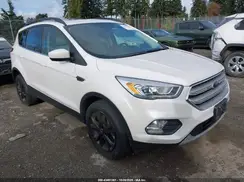 1FMCU9HD2JUB84571 2018 FORD ESCAPE