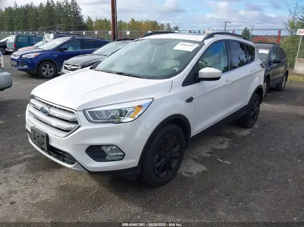 1FMCU9HD2JUB84571 2018 FORD ESCAPE - Image 2