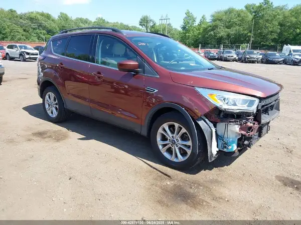 1FMCU9HD2JUB92945 2018 FORD ESCAPE - Image 1