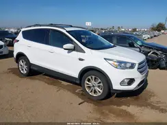 1FMCU9HD2JUB92959 2018 FORD ESCAPE