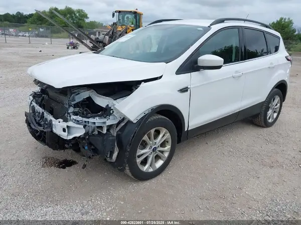1FMCU9HD2JUC02549 2018 FORD ESCAPE - Image 2