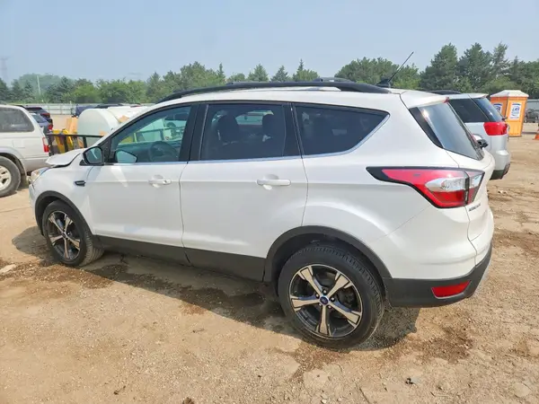 1FMCU9HD2JUC04768 2018 FORD ESCAPE - Image 2