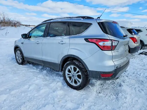 1FMCU9HD2JUC47264 2018 FORD ESCAPE - Image 2