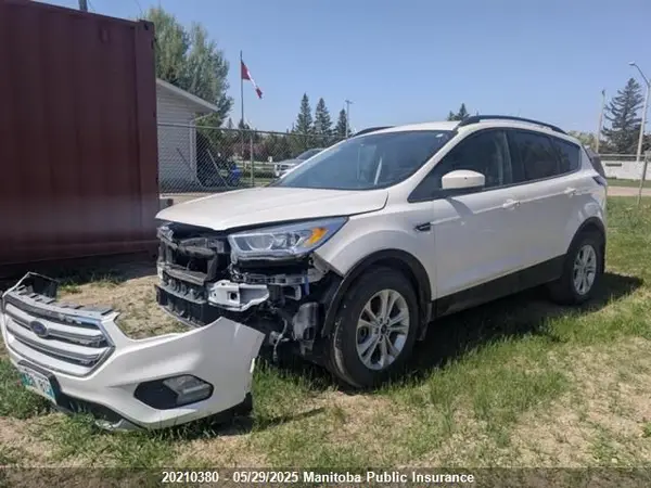 1FMCU9HD2JUD10394 2018 FORD ESCAPE - Image 2