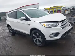 1FMCU9HD2JUD22626 2018 FORD ESCAPE