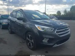 1FMCU9HD2JUD30435 2018 FORD ESCAPE