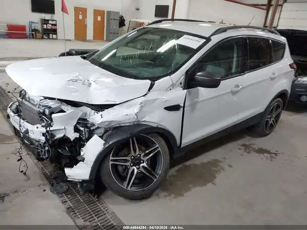 1FMCU9HD2KUA40732 2019 FORD ESCAPE - Image 2