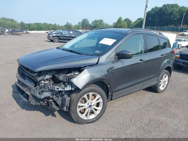 1FMCU9HD2KUA73231 2019 FORD ESCAPE - Image 2