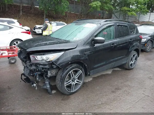 1FMCU9HD2KUA94855 2019 FORD ESCAPE - Image 2