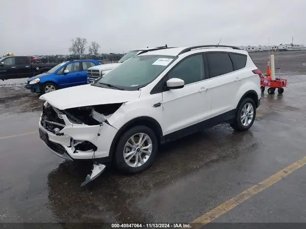 1FMCU9HD2KUB02856 2019 FORD ESCAPE - Image 2