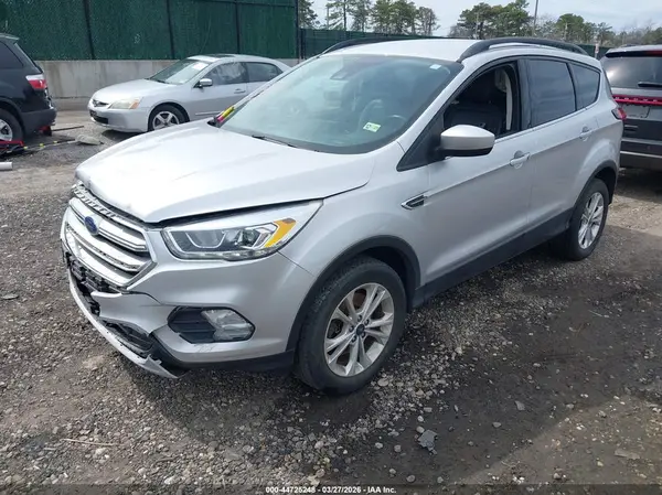 1FMCU9HD2KUB14621 2019 FORD ESCAPE - Image 2