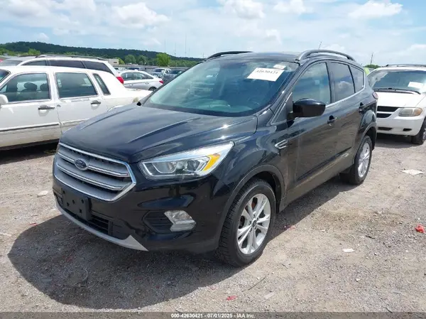 1FMCU9HD2KUB18586 2019 FORD ESCAPE - Image 2