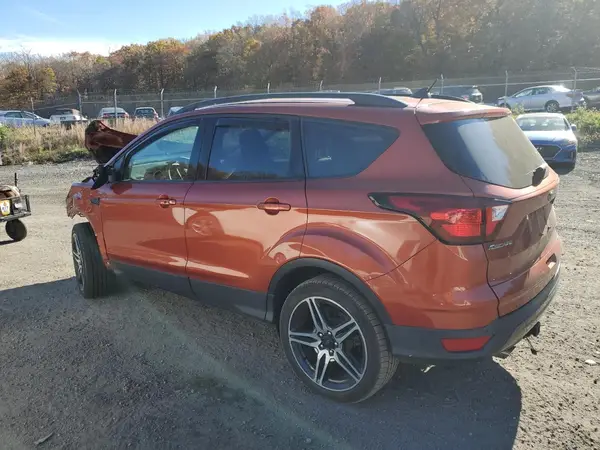 1FMCU9HD2KUB21648 2019 FORD ESCAPE - Image 2