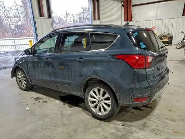 1FMCU9HD2KUB68517 2019 FORD ESCAPE - Image 2