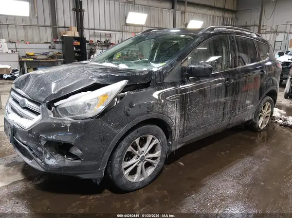 1FMCU9HD2KUB82899 2019 FORD ESCAPE - Image 2