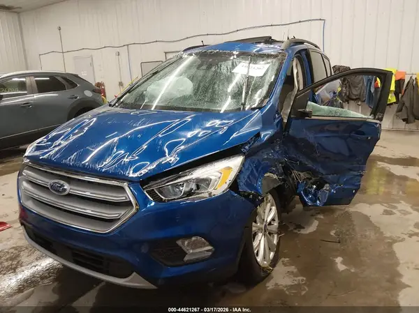 1FMCU9HD2KUB85298 2019 FORD ESCAPE - Image 2