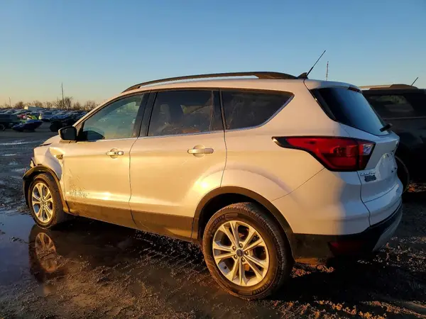 1FMCU9HD2KUC29039 2019 FORD ESCAPE - Image 2