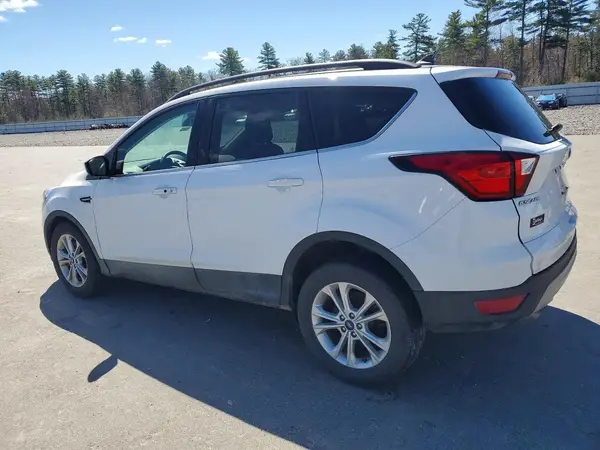 1FMCU9HD2KUC42583 2019 FORD ESCAPE - Image 2