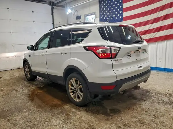 1FMCU9HD3JUA06135 2018 FORD ESCAPE - Image 2