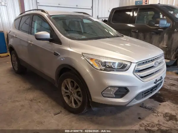 1FMCU9HD3JUA09116 2018 FORD ESCAPE - Image 1