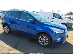 1FMCU9HD3JUA09648 2018 FORD ESCAPE