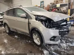 1FMCU9HD3JUA15160 2018 FORD ESCAPE