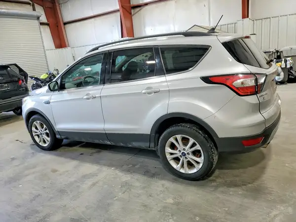 1FMCU9HD3JUA19449 2018 FORD ESCAPE - Image 2