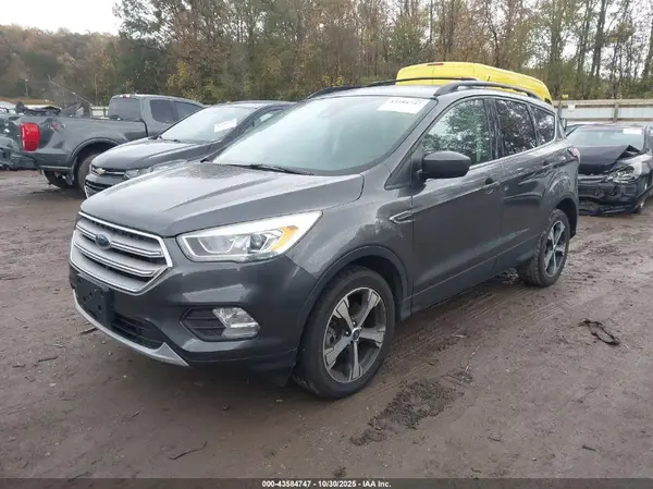 1FMCU9HD3JUA20066 2018 FORD ESCAPE - Image 2