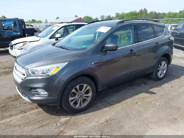 1FMCU9HD3JUA33707 2018 FORD ESCAPE - Image 2