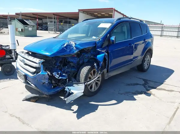 1FMCU9HD3JUA42164 2018 FORD ESCAPE - Image 2