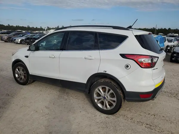 1FMCU9HD3JUA44187 2018 FORD ESCAPE - Image 2