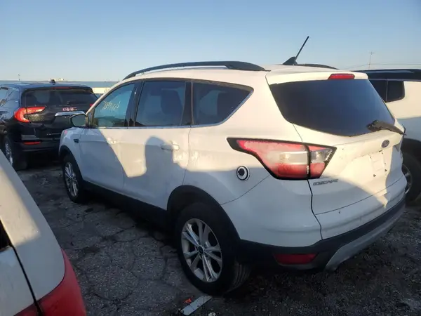 1FMCU9HD3JUA44254 2018 FORD ESCAPE - Image 2