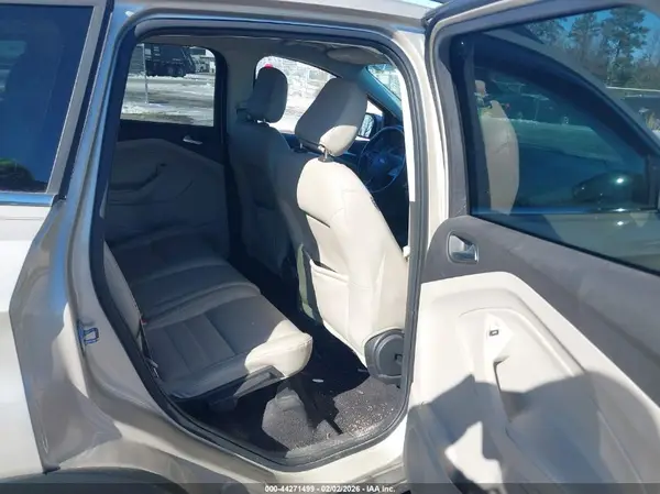 1FMCU9HD3JUA47381 2018 FORD ESCAPE - Image 8