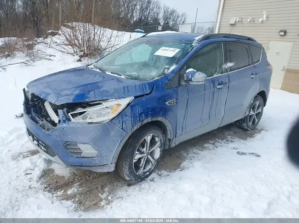 1FMCU9HD3JUA50975 2018 FORD ESCAPE - Image 2