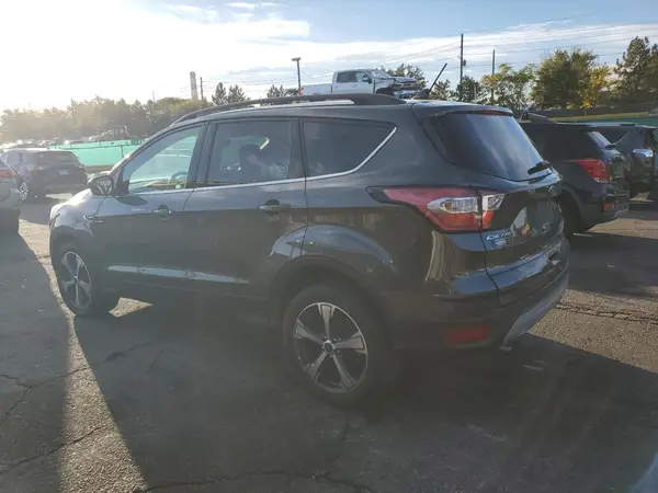 1FMCU9HD3JUA55495 2018 FORD ESCAPE - Image 2